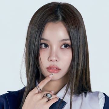 ナム・ユジュ